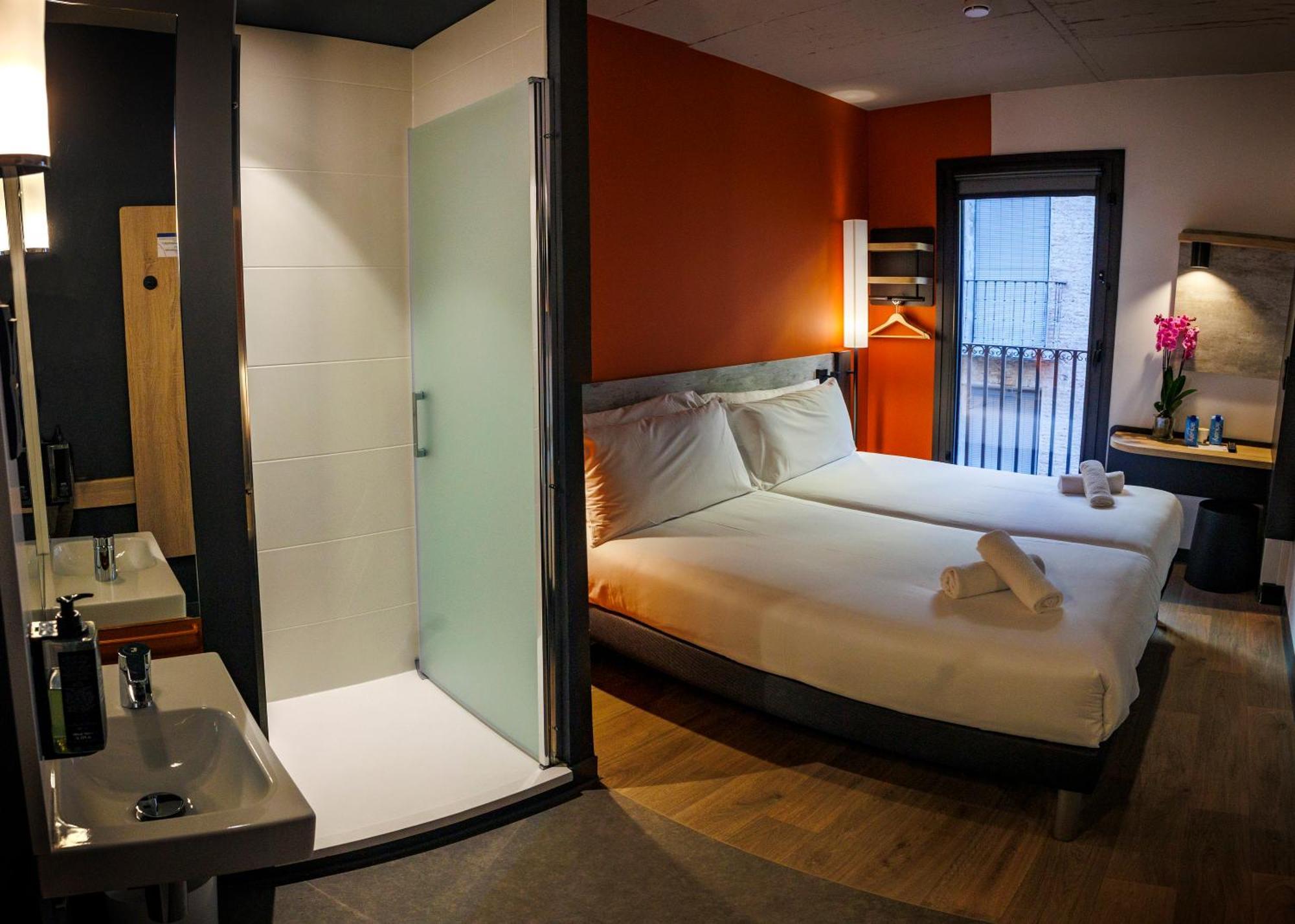 Ibis Budget Logrono Centro Hotel Kültér fotó