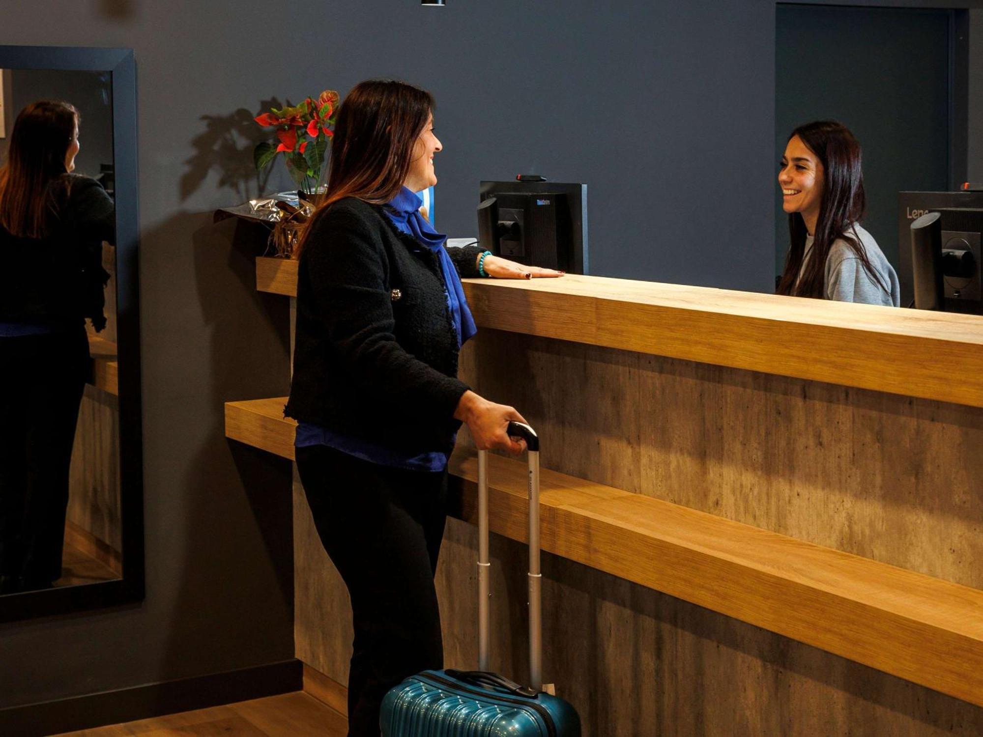 Ibis Budget Logrono Centro Kültér fotó