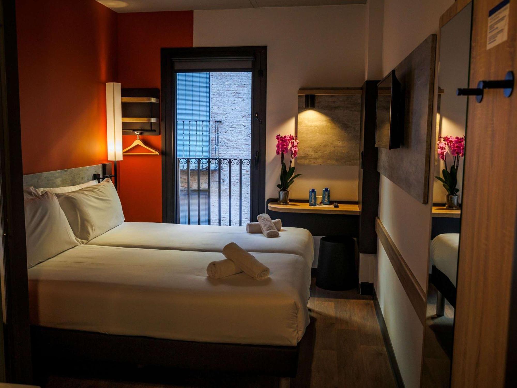 Ibis Budget Logrono Centro Kültér fotó